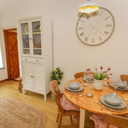 The Stables Villa Haverfordwest Dış mekan fotoğraf